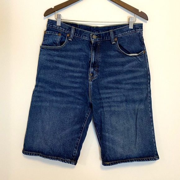 Levi’s Men's 569 Loose Straight Shorts - Picture 2 of 5